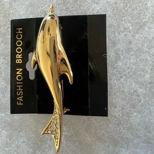 Gold plated Dolphin pin
